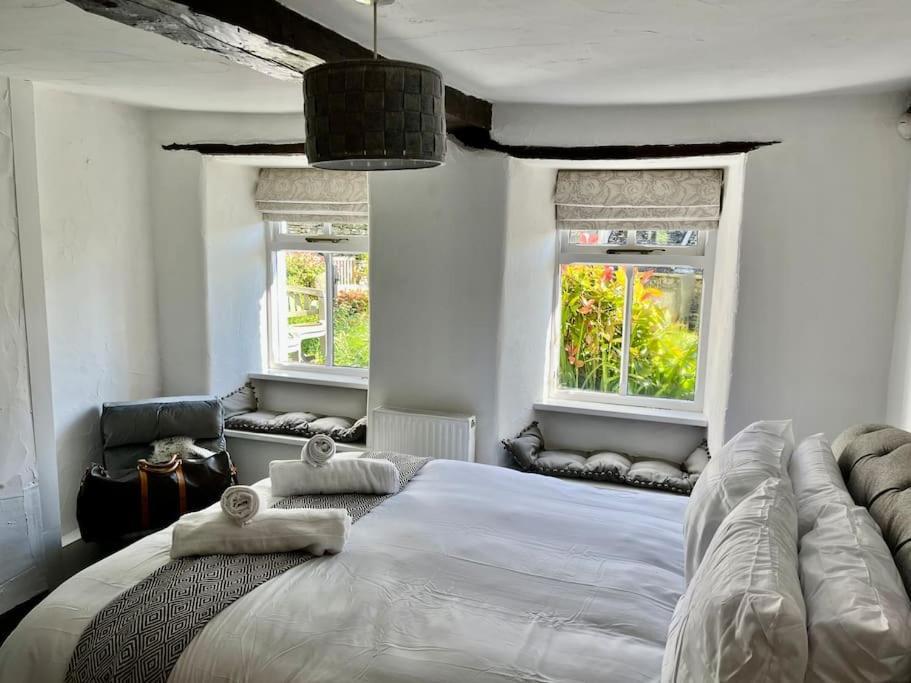 The Old Post Office, Cosy Grade II Listed 2 Bed Apartment Windermere Luaran gambar